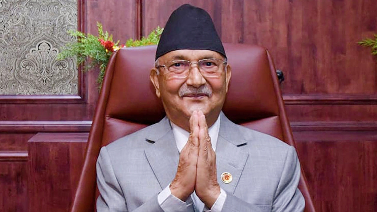 एमालेका अध्यक्ष एवं पुर्वप्रधानमन्त्री केपीशर्मा ओलीले तत्कालै नेतृत्व नछाड्ने संकेत गरे,