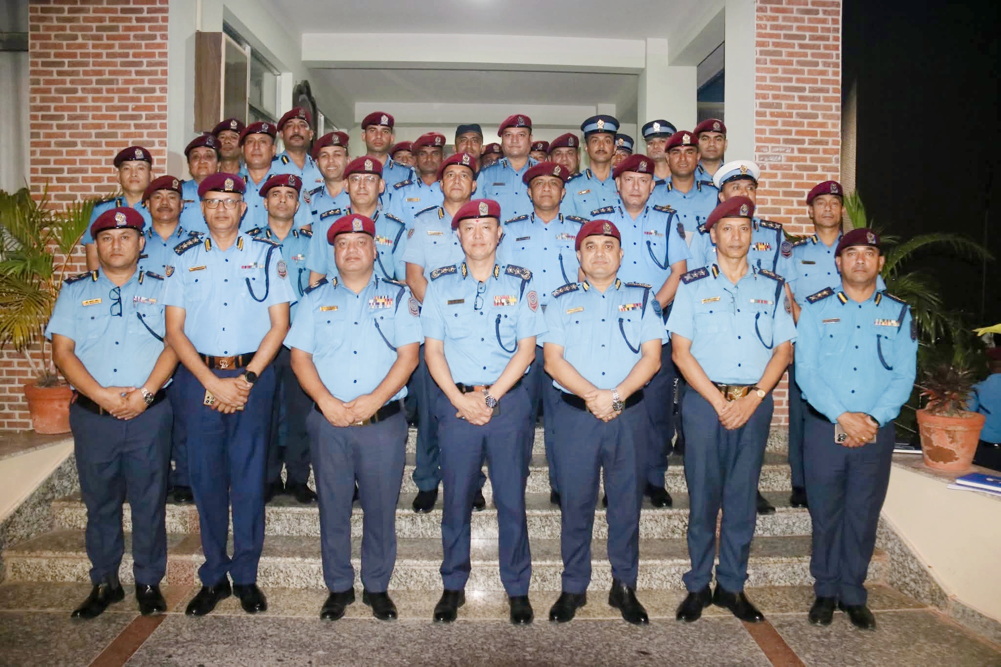 आईजीपी चन्द्र कुबेर खापुङले समाजमा हुने आपराधिक गतिविधिलाई कानुनी दायरामा ल्याउन निर्देशन,