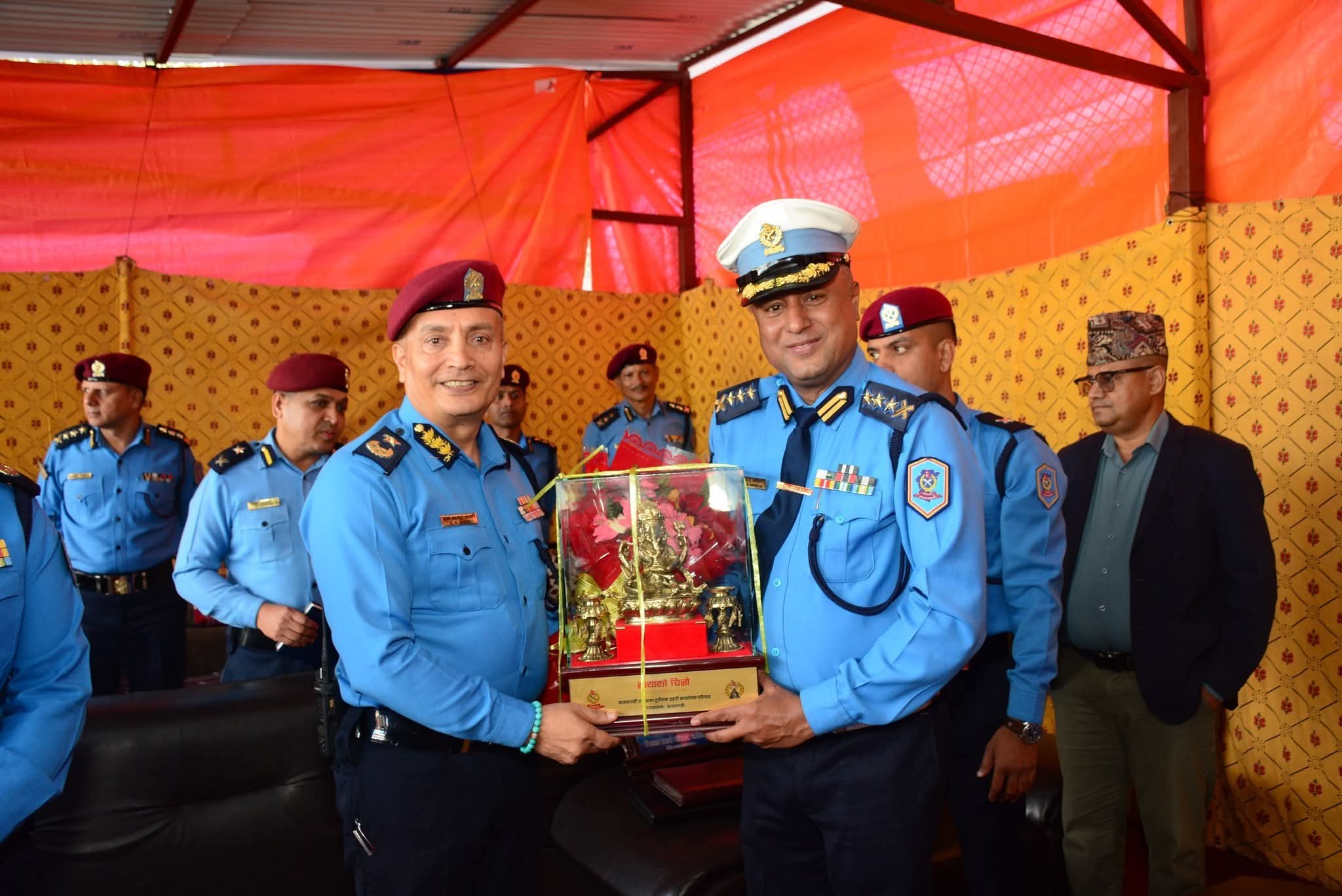 एआईजी दानबहादुर कार्कीको काठमाडौं उपत्यका प्रहरी कार्यालयबाट विदाई