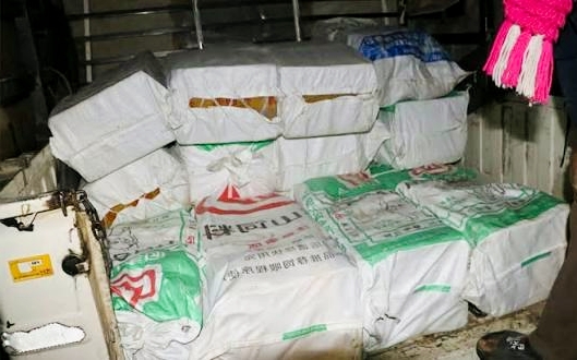 हुम्लाबाट प्रहरीले ७५३ कार्टुन ३७ लाखको चिनियाँ मदिरा नियन्त्रणमा,