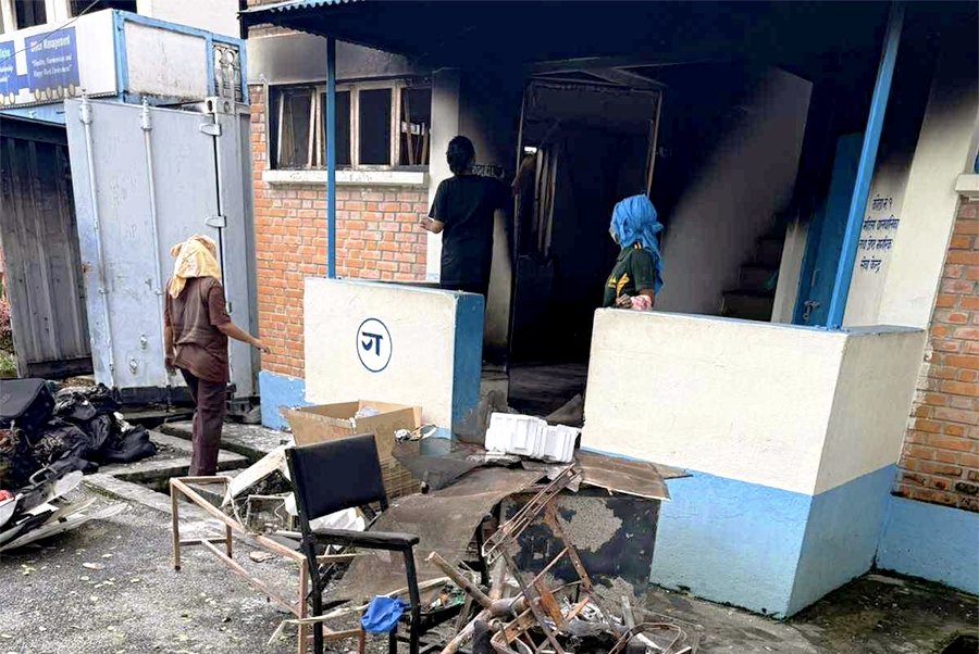 आन्दोलन क्रममा विभिन्न प्रहरी अनुसन्धानमा रहेका कागजातहरु उपलब्ध गराइदिन प्रहरीको अनुरोध,