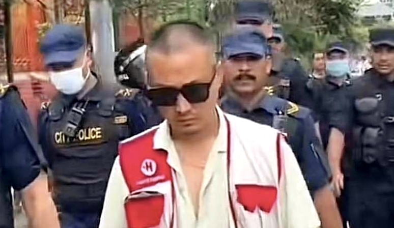 सुदन गुरुङ प्रहरीको गोप्य निगरानीमा,