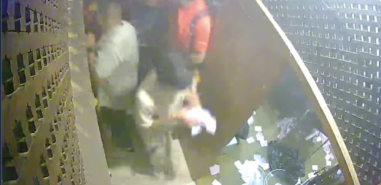 काठमाडौंको हायात क्यासिनो तोडफोड र नगद पैसा चोरीमा संलग्न २ जना पक्राउ,