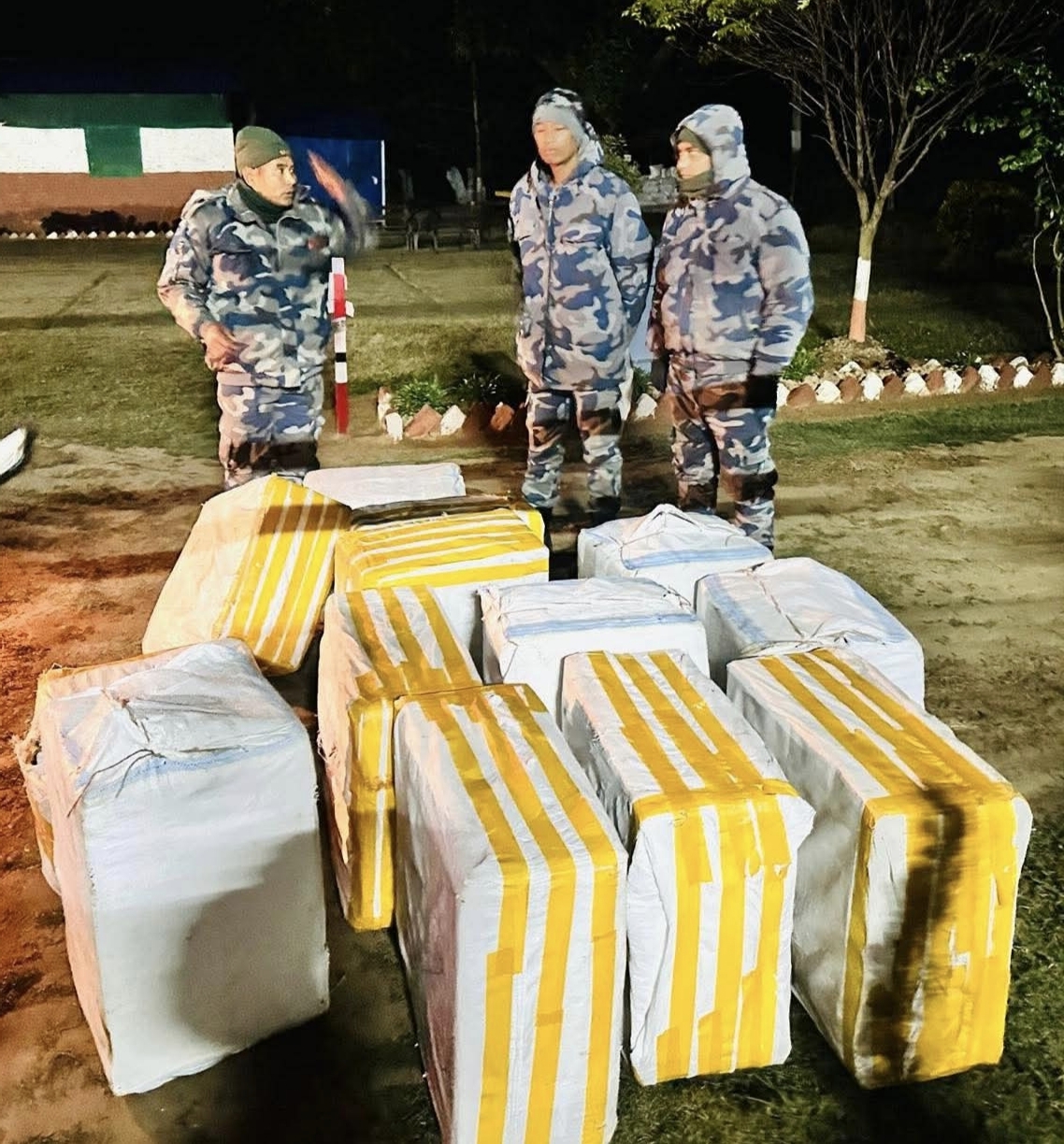 १७ लाख वढीको मोबाइल ऐसी वरामद,