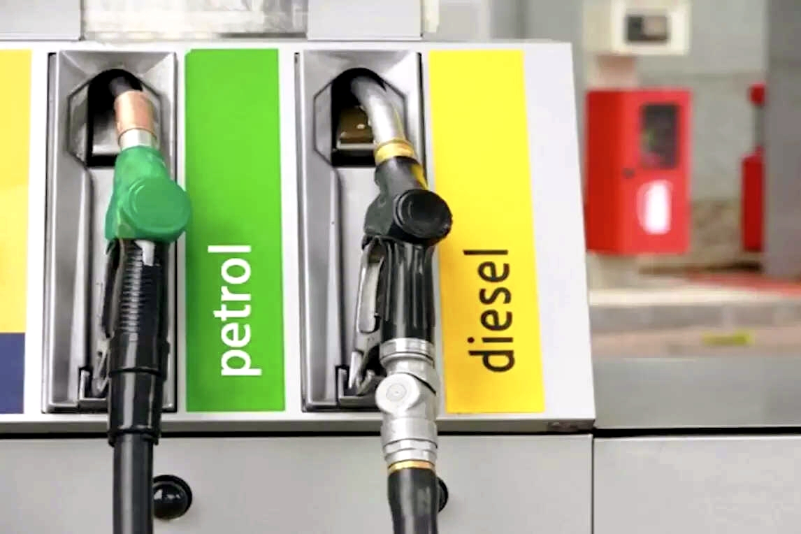 निर्वाचनको मुखमा बढ्यो पेट्रोलियम पदार्थको मूल्य,