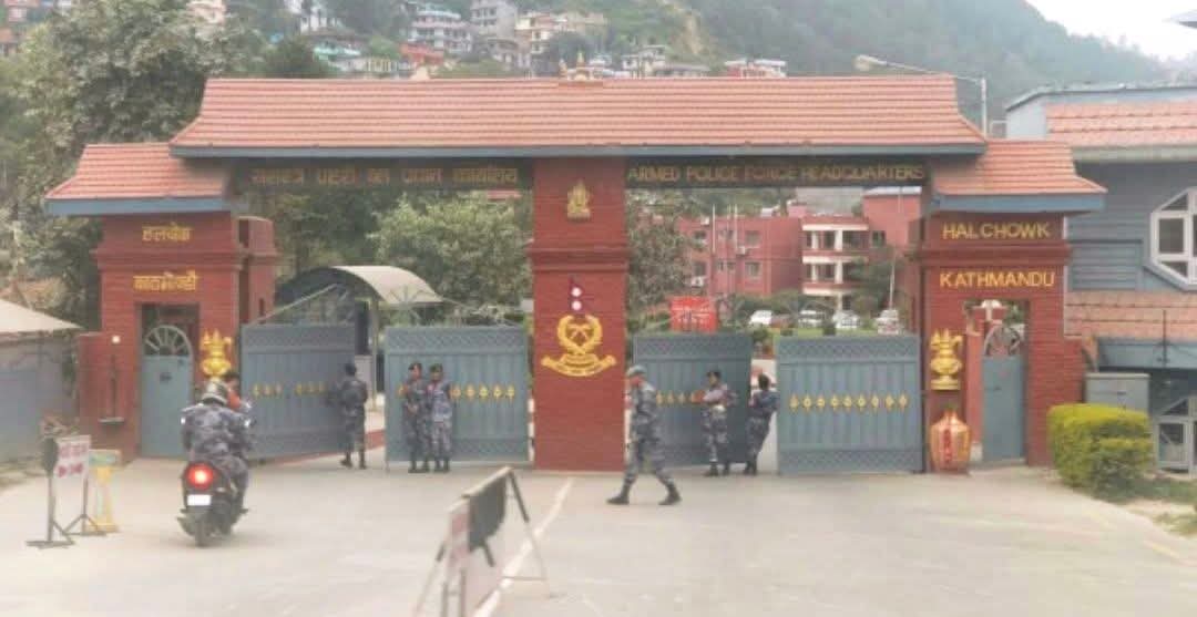 सशस्त्र प्रहरी बल प्रधान कार्यालय हल्चोकभित्र सवारी शाखामा आगलागी हुँदा के कति भो क्षति,